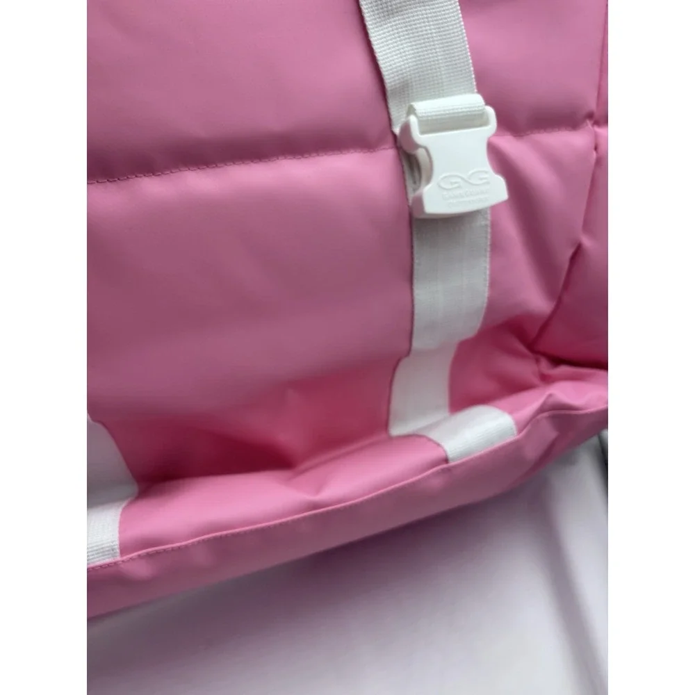 BnWT Game Guard Discontinued, Pink Cooler Bag  See Picture For‎ Description.